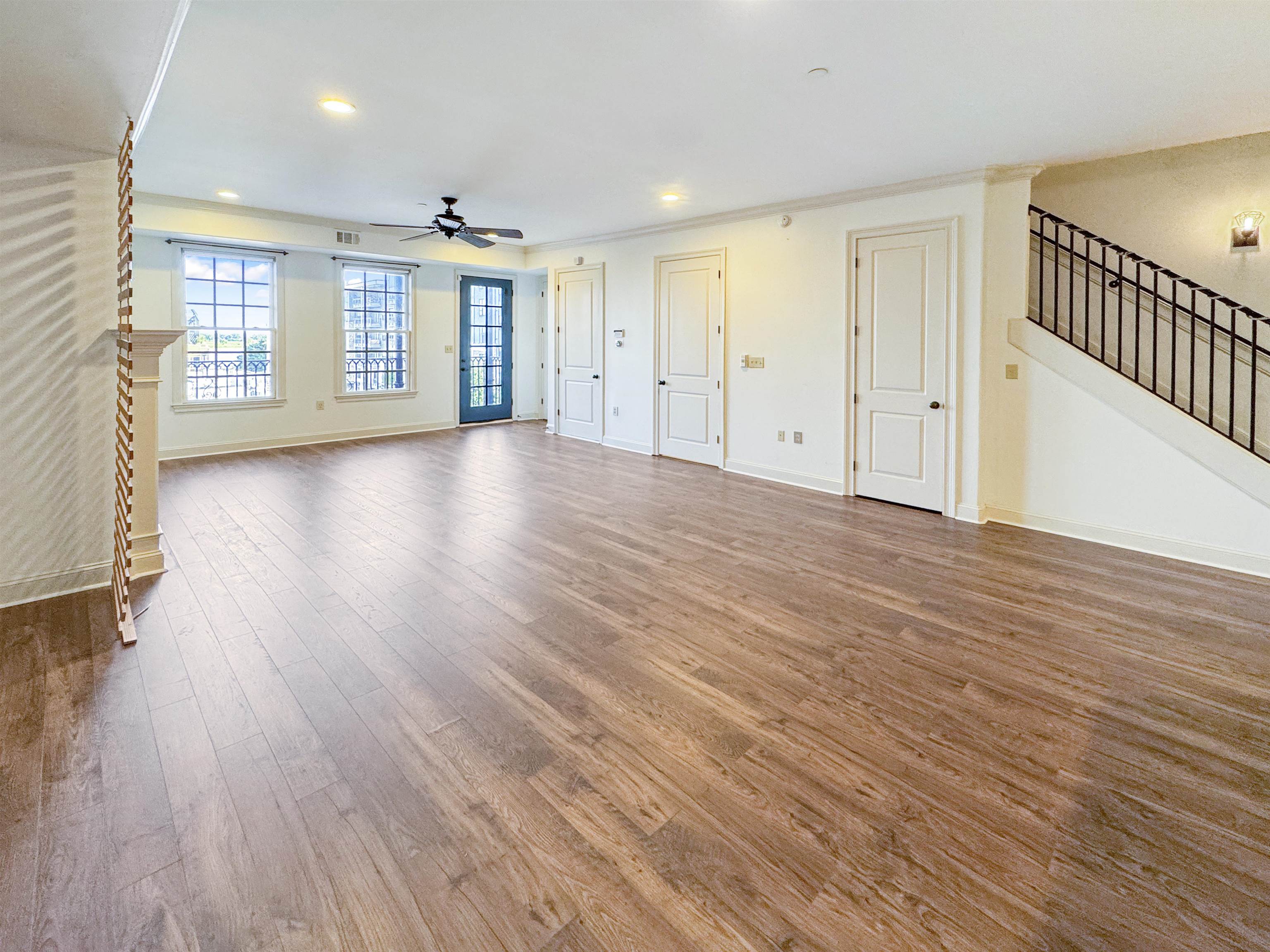 Memphis, Tennessee 38103, United States, 2 Bedrooms Bedrooms, ,2 BathroomsBathrooms,Residential,Active,206725