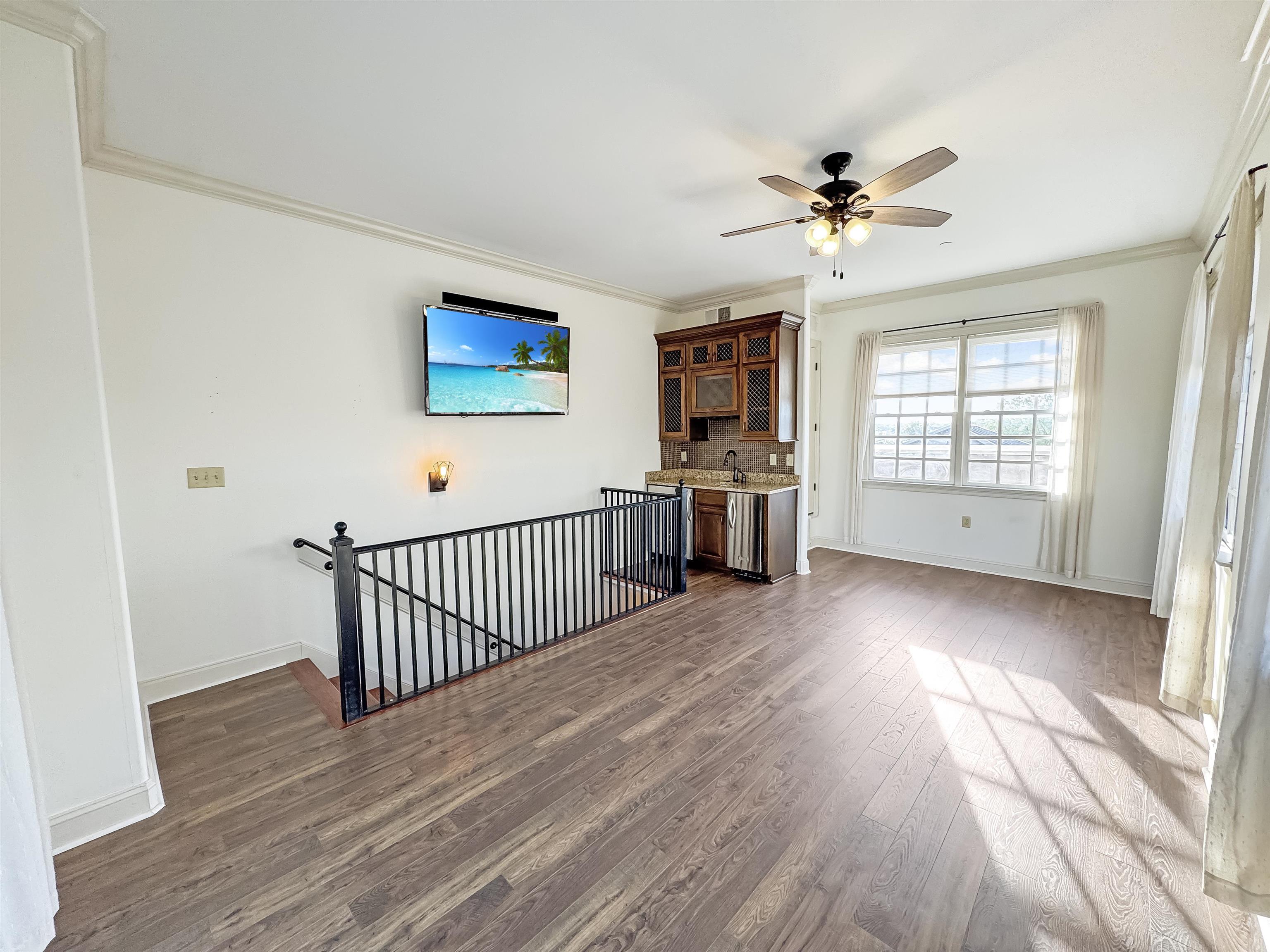 Memphis, Tennessee 38103, United States, 2 Bedrooms Bedrooms, ,2 BathroomsBathrooms,Residential,Active,206725