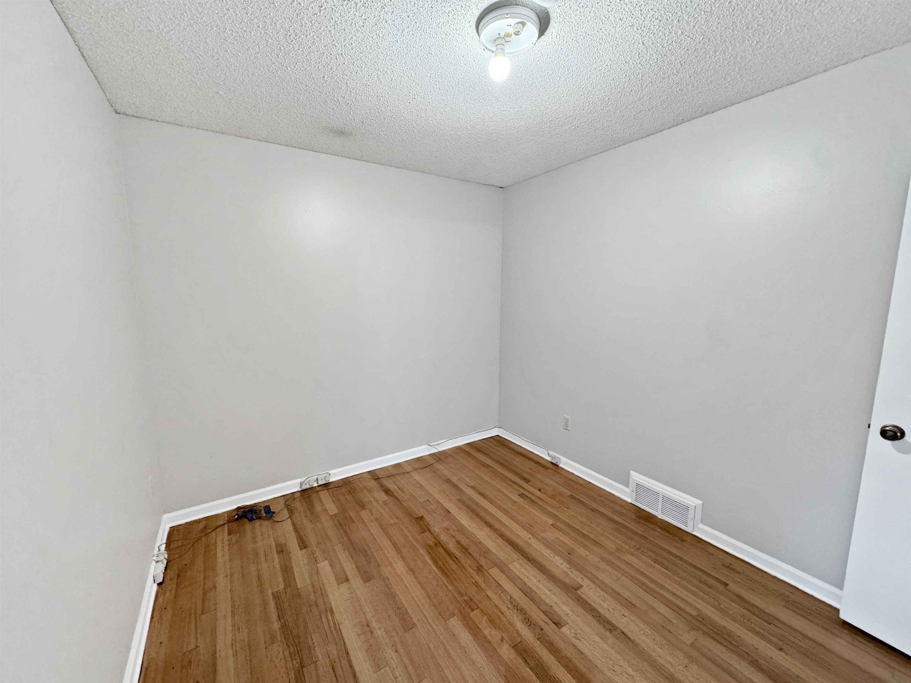 Memphis, Tennessee 38119, United States, 4 Bedrooms Bedrooms, ,2 BathroomsBathrooms,Residential,Active,225223