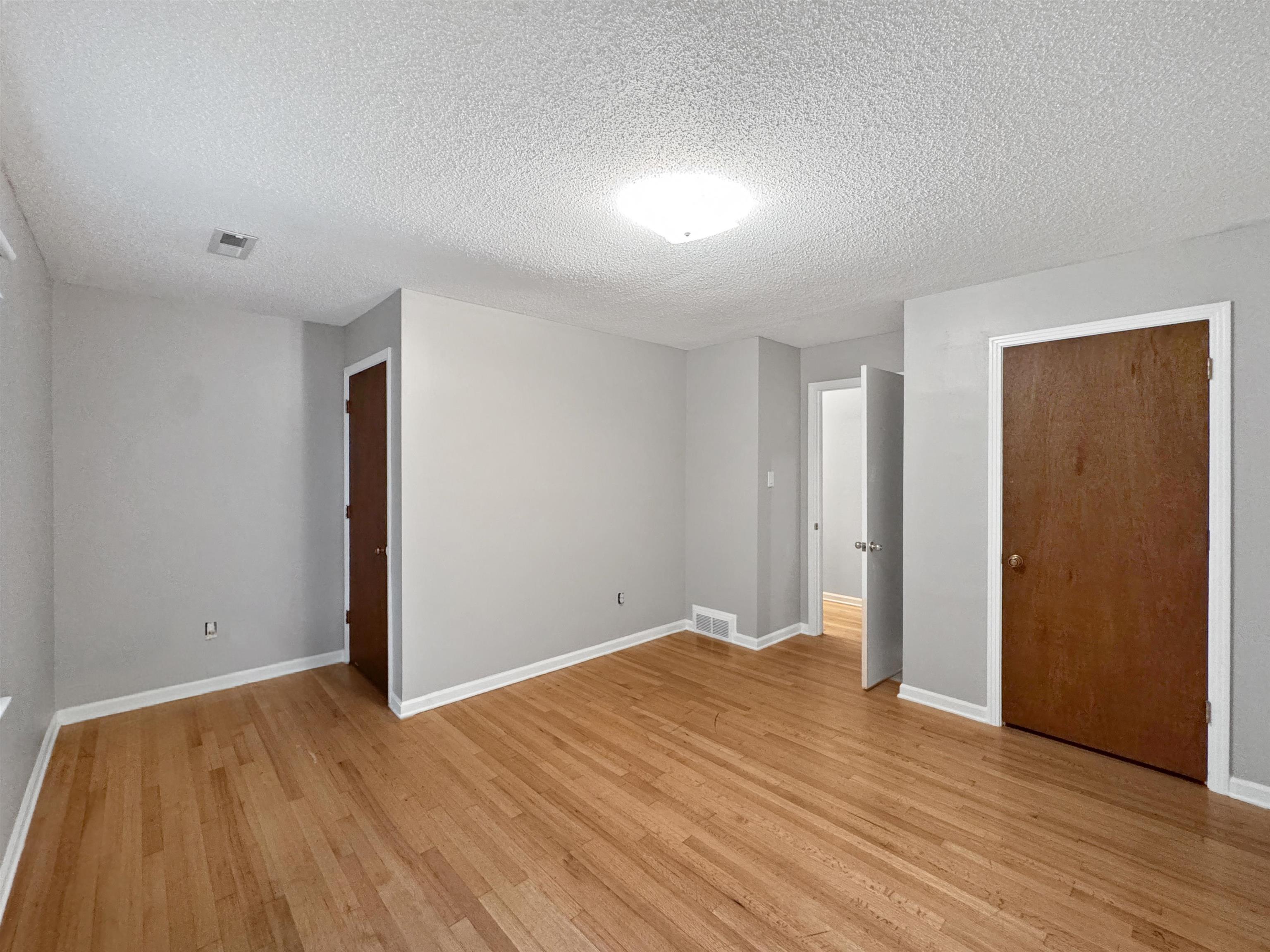 Memphis, Tennessee 38119, United States, 4 Bedrooms Bedrooms, ,2 BathroomsBathrooms,Residential,Active,225223