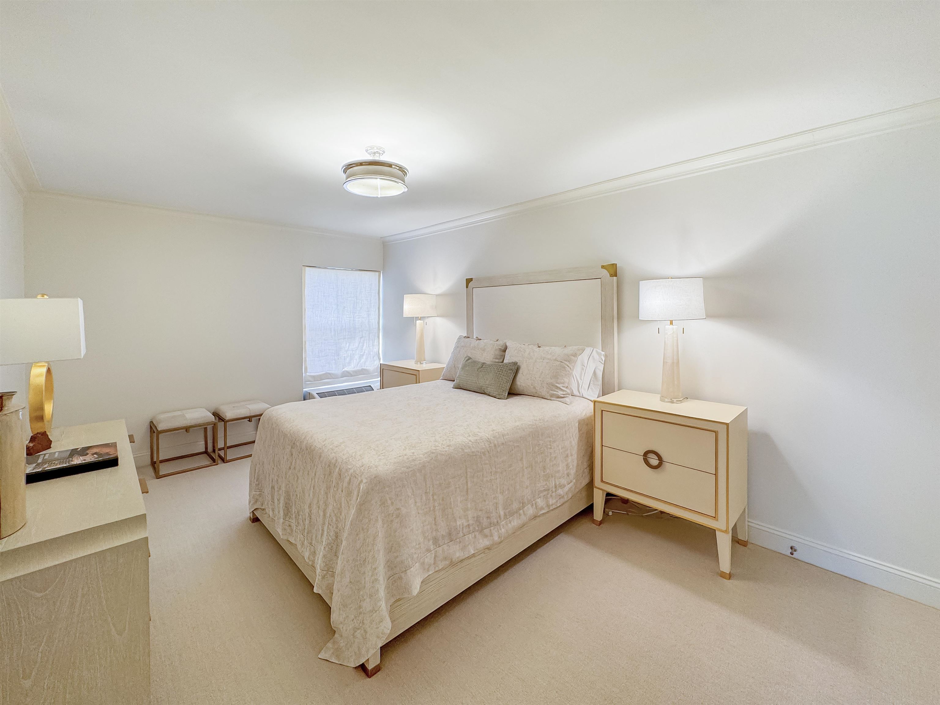 Memphis, Tennessee 38111, United States, 2 Bedrooms Bedrooms, ,2 BathroomsBathrooms,Residential,Pending,111565