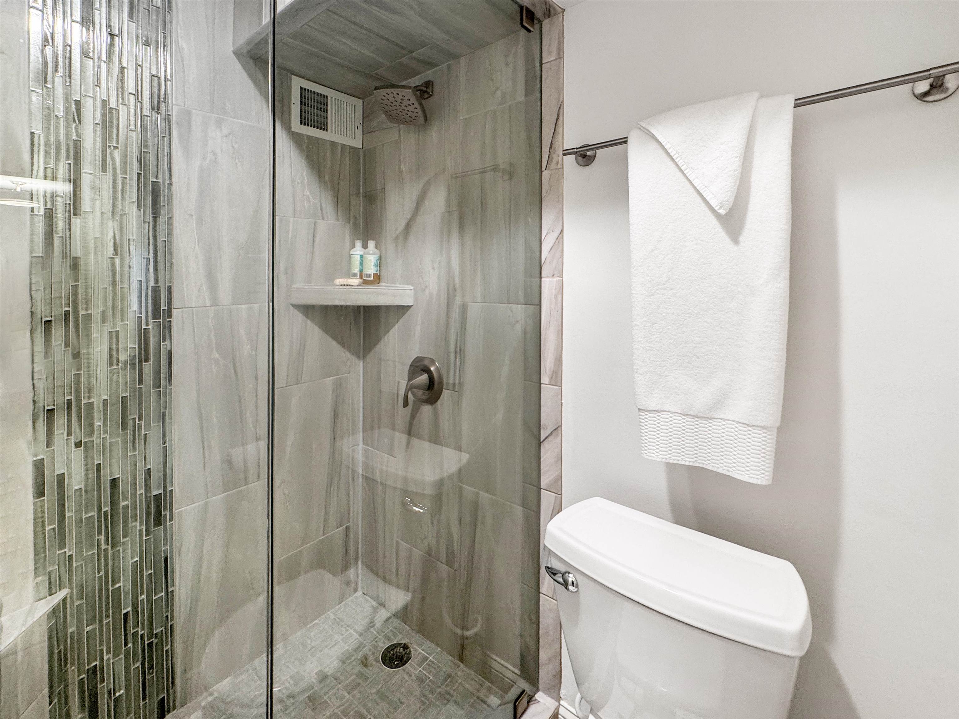 Memphis, Tennessee 38111, United States, 2 Bedrooms Bedrooms, ,2 BathroomsBathrooms,Residential,Pending,111565