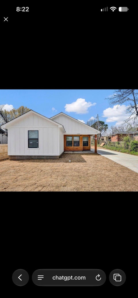 Photo of 1372 MENAGER RD, Memphis, TN 38106 (MLS # 10233263)