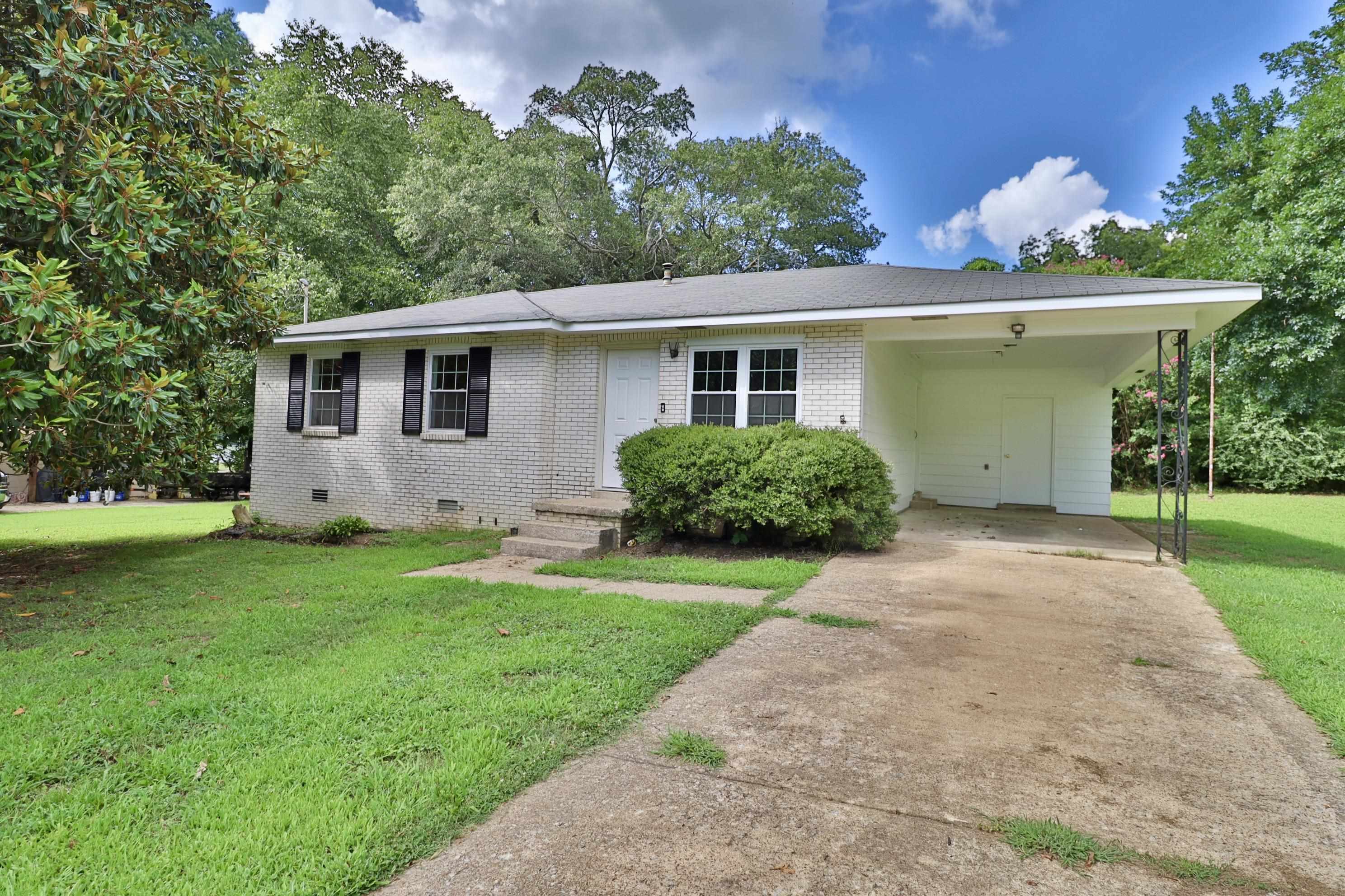 Photo 1 of 27 — 453 MARTINDALE ST, Ripley, TN 38063