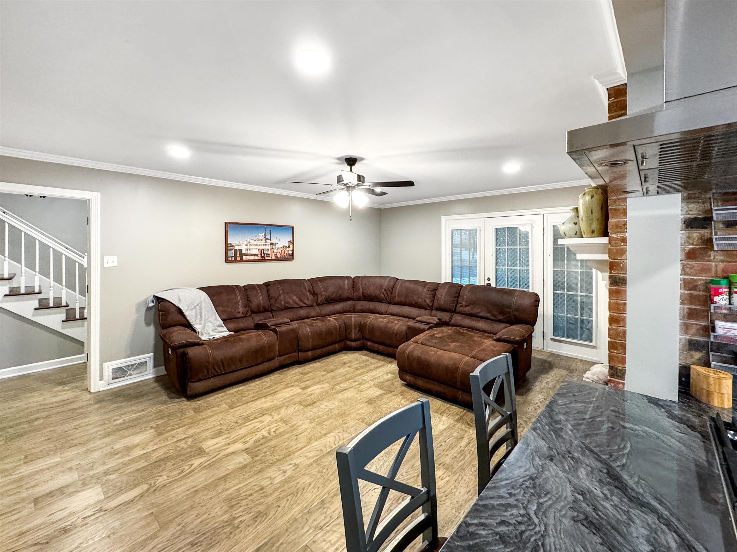 Memphis, Tennessee 38119, United States, 5 Bedrooms Bedrooms, ,4 BathroomsBathrooms,Residential,Active,139386