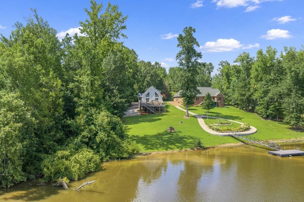 247 FEATHERFOOT PARKWAY LOOP, PARSONS, TN 38363 - Image ed9791ee1fdd313db8db63b883cb3d1a/342808678