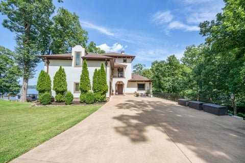 Photo of 6 GLENVIEW DR, Cherokee, TN 35616 (MLS # 10227692)