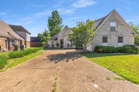 Photo of 843 BLUE PEARL CV, Memphis, TN 38109 (MLS # 10220760)