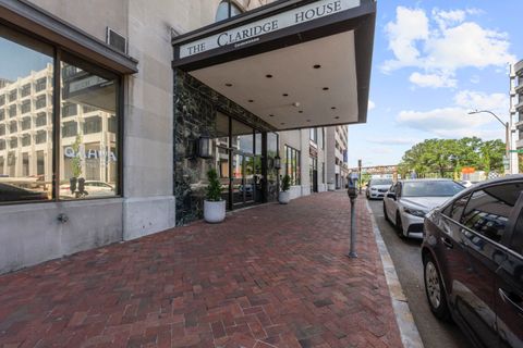 Photo of 109 N MAIN ST 808 #808, Memphis, TN 38103 (MLS # 10216434)