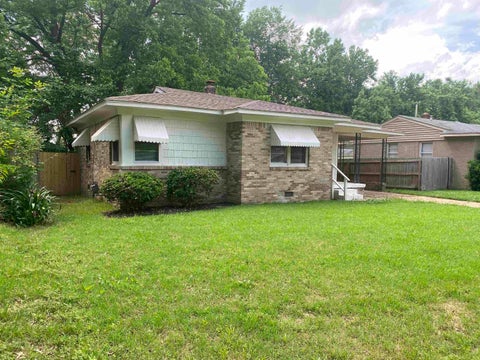Photo of 2705 MCMURRAY ST, Memphis, TN 38118 (MLS # 10230122)