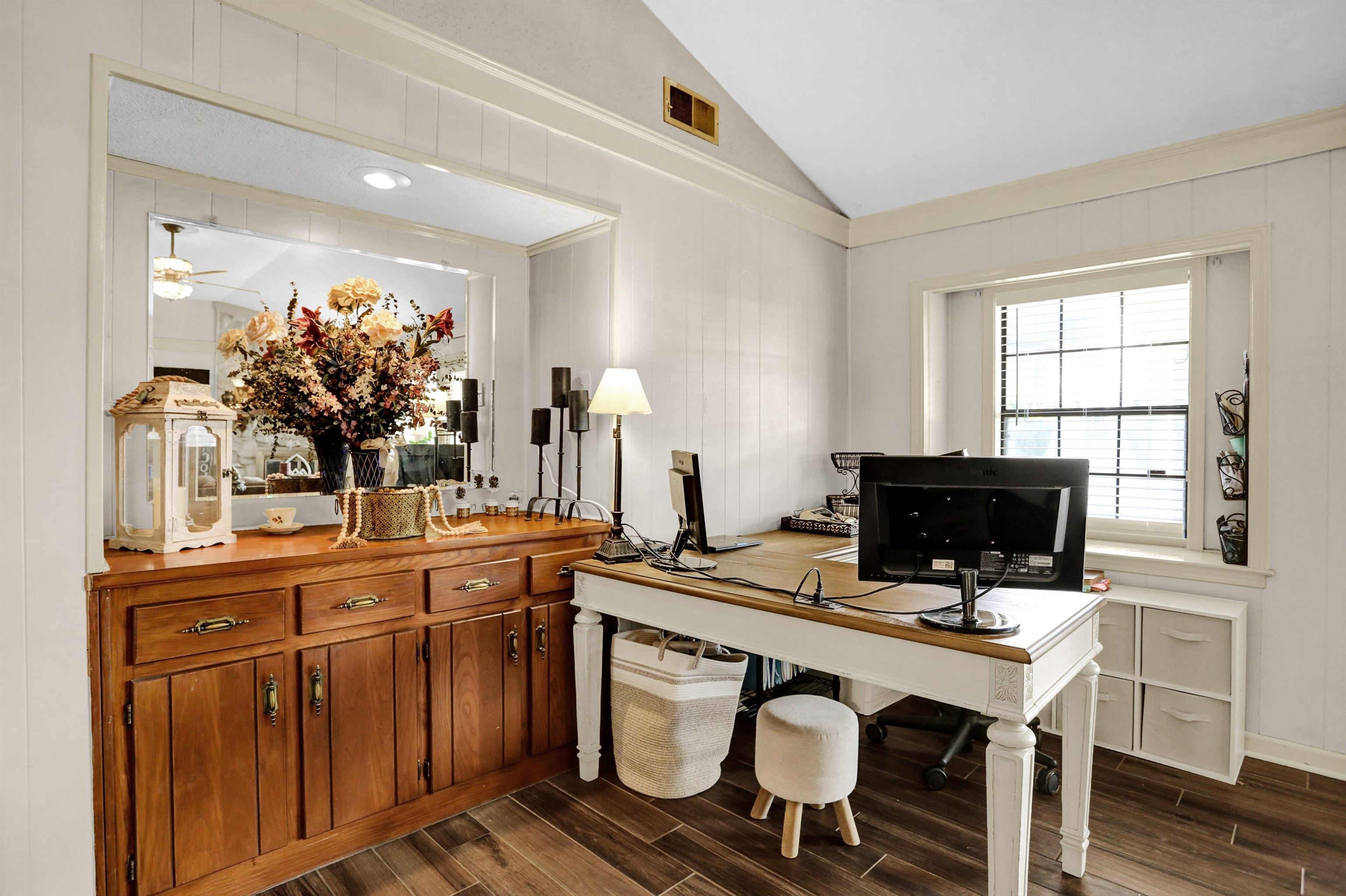 Bartlett, Tennessee 38135, United States, 3 Bedrooms Bedrooms, ,2 BathroomsBathrooms,Residential,Pending,26439