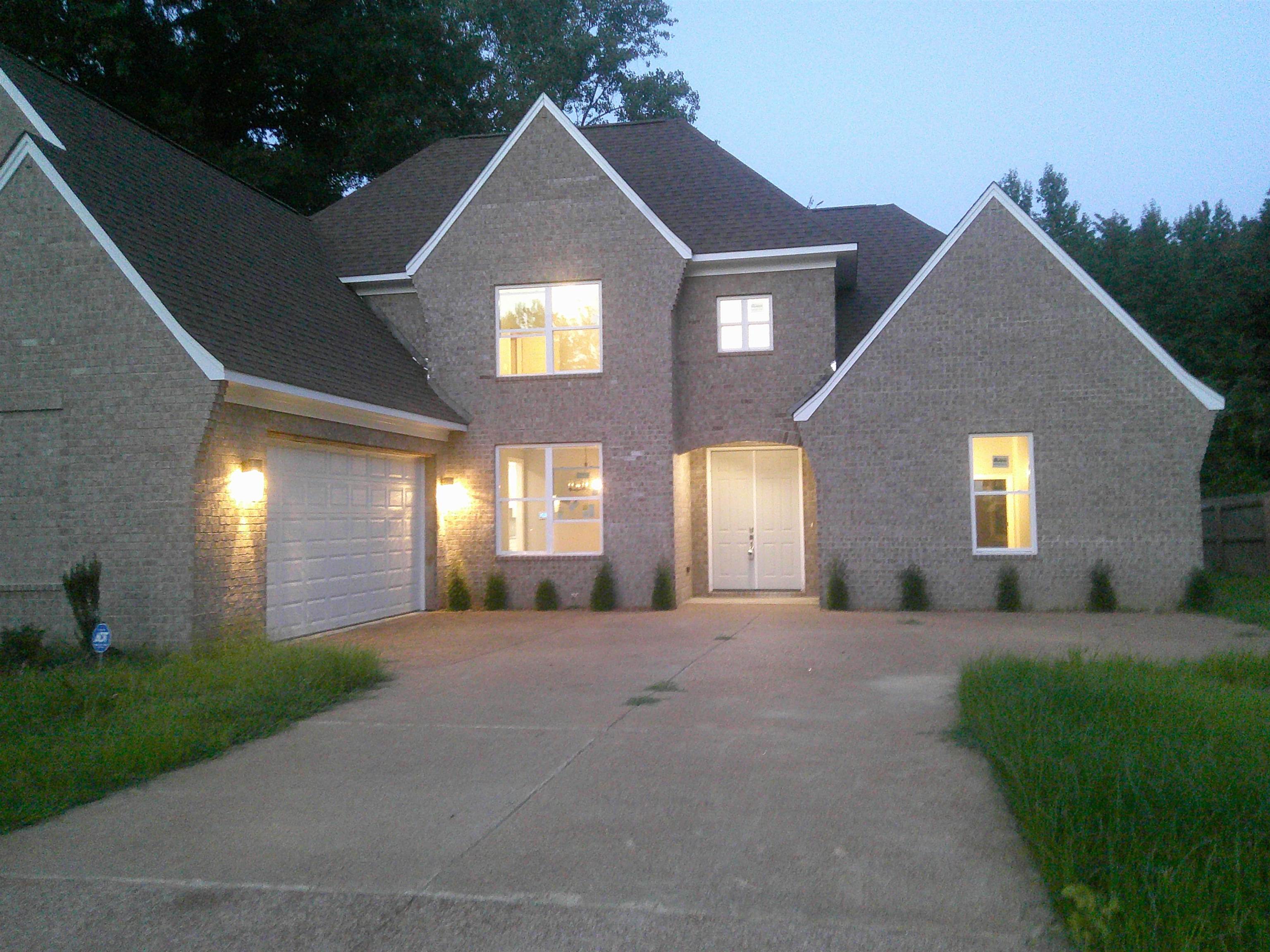 Photo 2 of 23 of 3700 MASONWOOD LN house