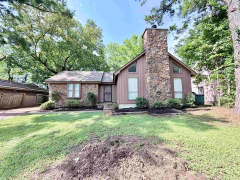 Photo of 6042 WHISPER VALLEY DR, Memphis, TN 38141 (MLS # 10228000)