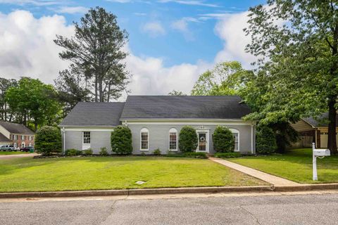 MLS: 10195744