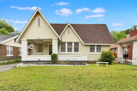Photo of 1253 S BARKSDALE ST, Memphis, TN 38114 (MLS # 10221239)