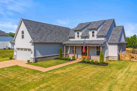 Photo of 230 HIGHLAND PARK CV, Oakland, TN 38060 (MLS # 10228418)