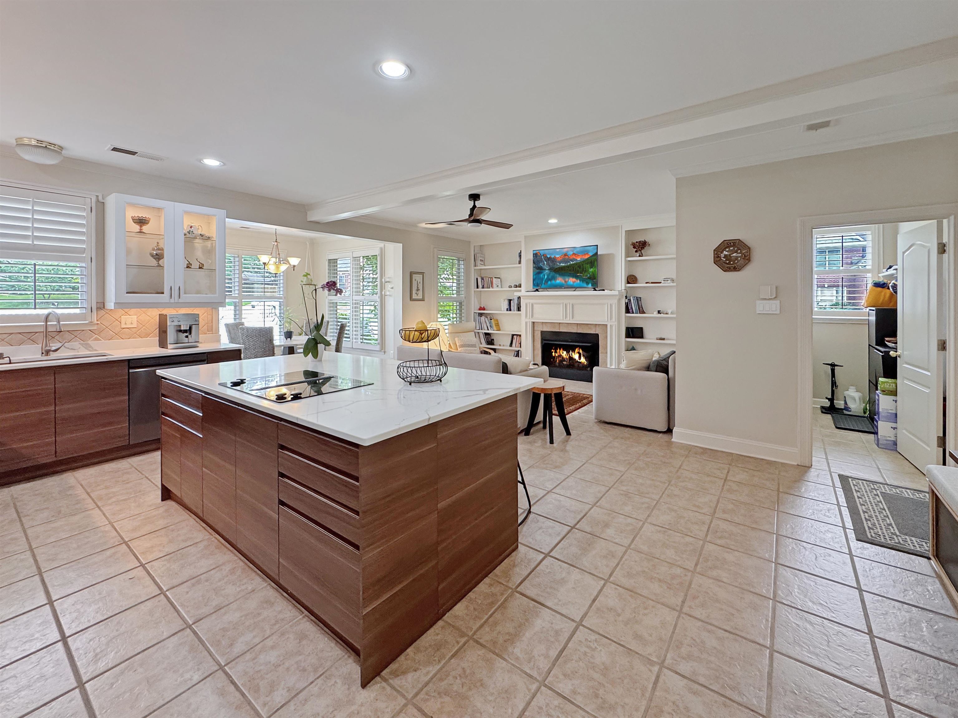 Cordova, Tennessee 38016, United States, 4 Bedrooms Bedrooms, ,3 BathroomsBathrooms,Residential,Active,148541