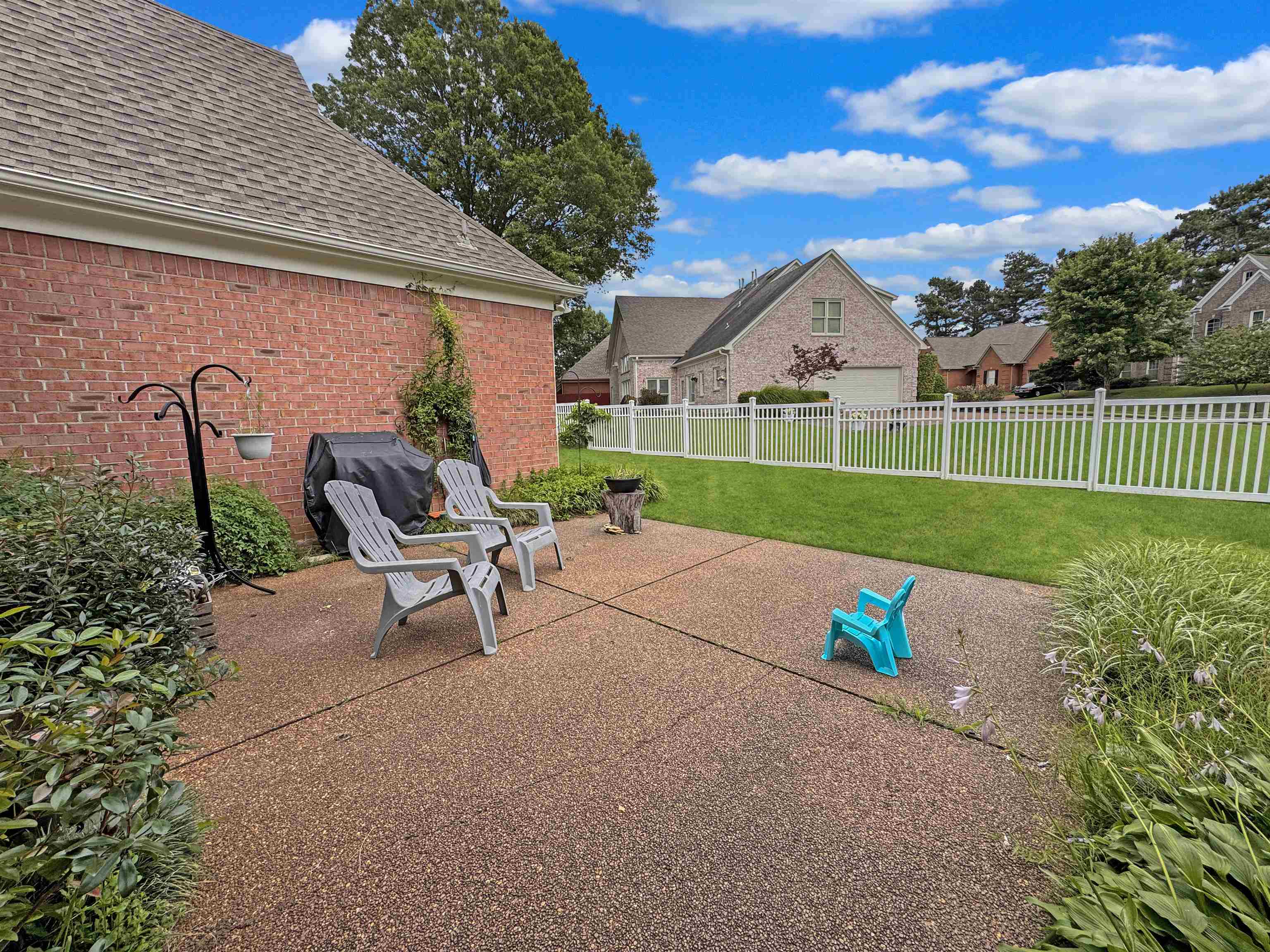 Cordova, Tennessee 38016, United States, 4 Bedrooms Bedrooms, ,3 BathroomsBathrooms,Residential,Active,148541