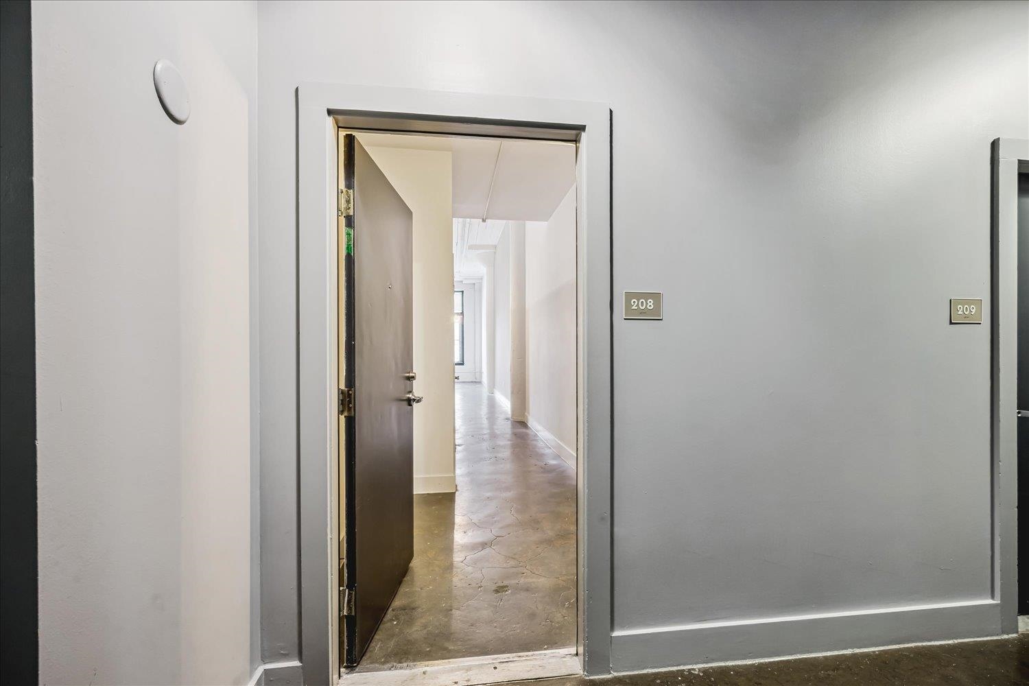 505 TENNESSEE ST 208