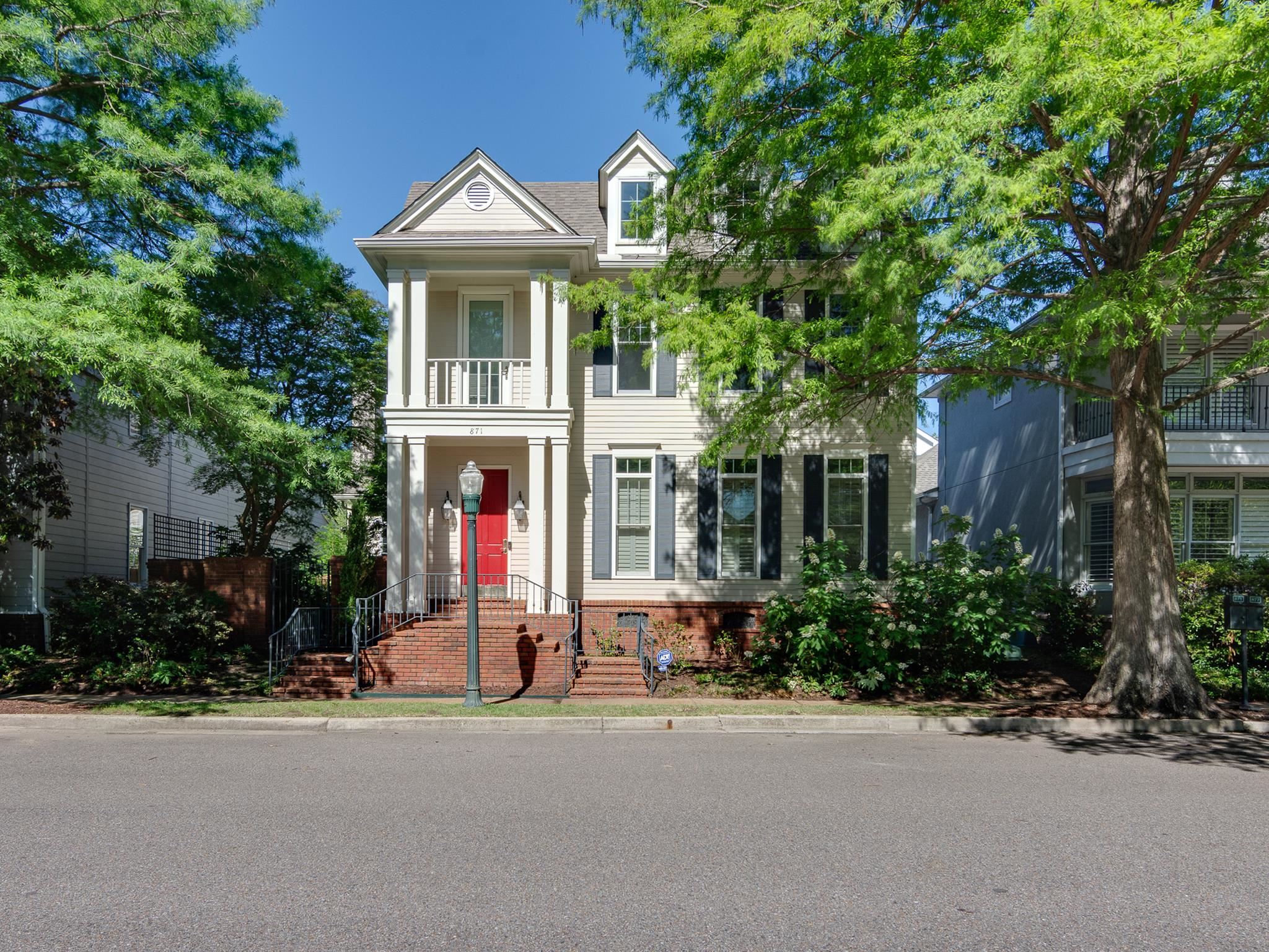 871 HARBOR BEND RD