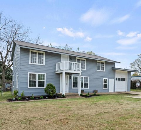 Photo of 6060 US 51 HWY, Millington, TN 38053 (MLS # 10218329)