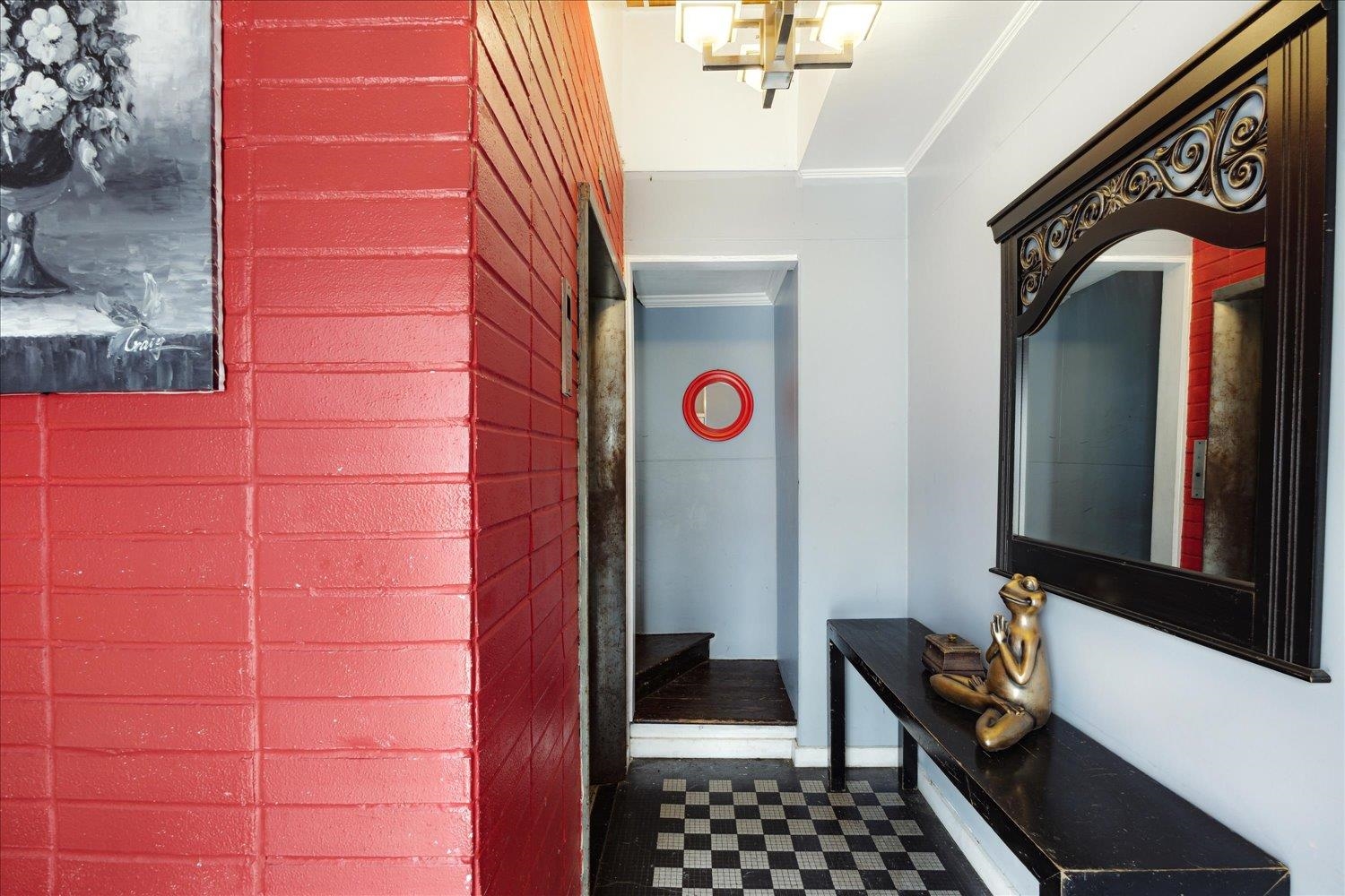 Memphis, Tennessee 38103, United States, 3 Bedrooms Bedrooms, ,3 BathroomsBathrooms,Residential,Active,140826