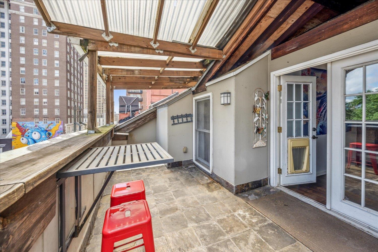 Memphis, Tennessee 38103, United States, 3 Bedrooms Bedrooms, ,3 BathroomsBathrooms,Residential,Active,140826