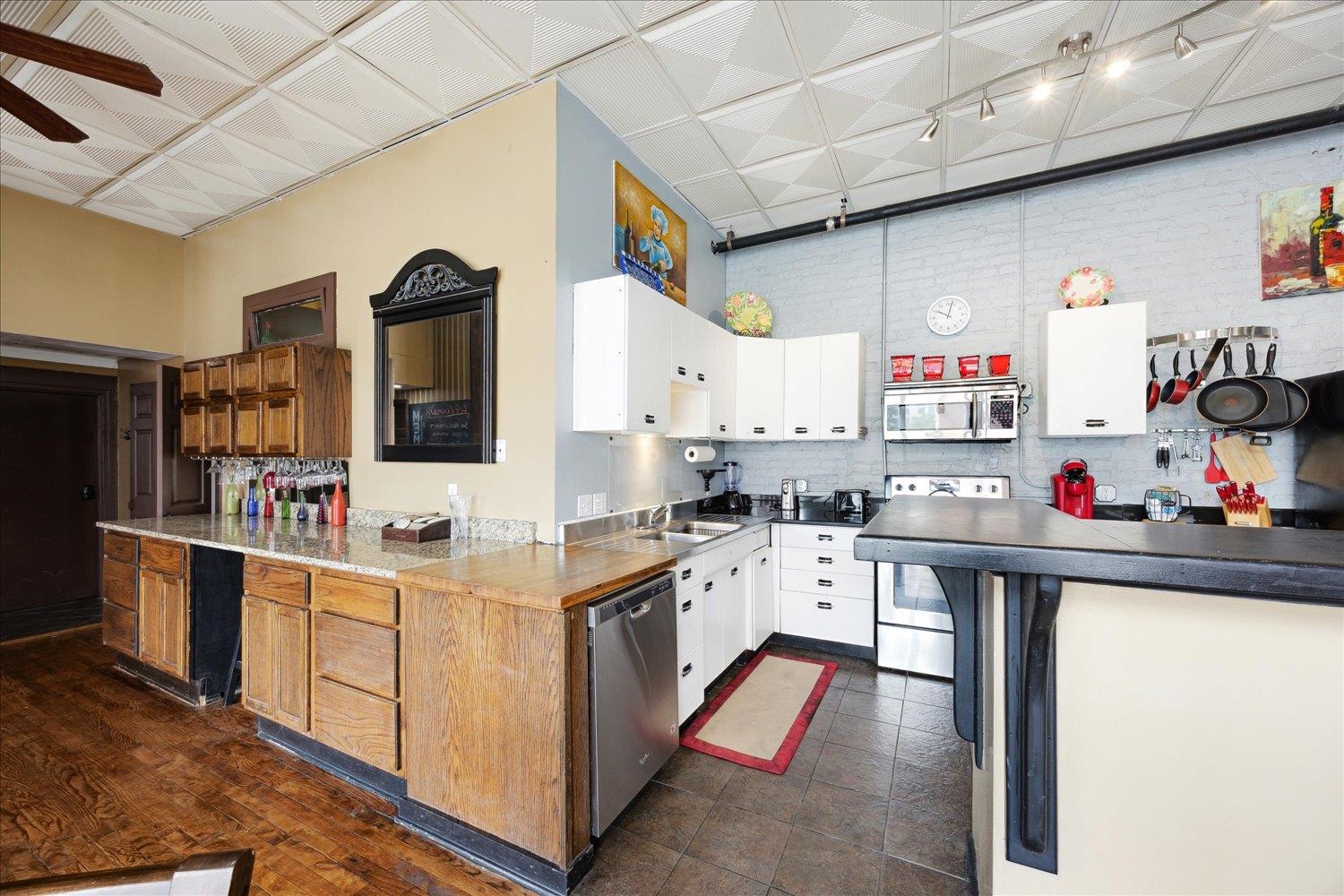 Memphis, Tennessee 38103, United States, 3 Bedrooms Bedrooms, ,3 BathroomsBathrooms,Residential,Active,140826