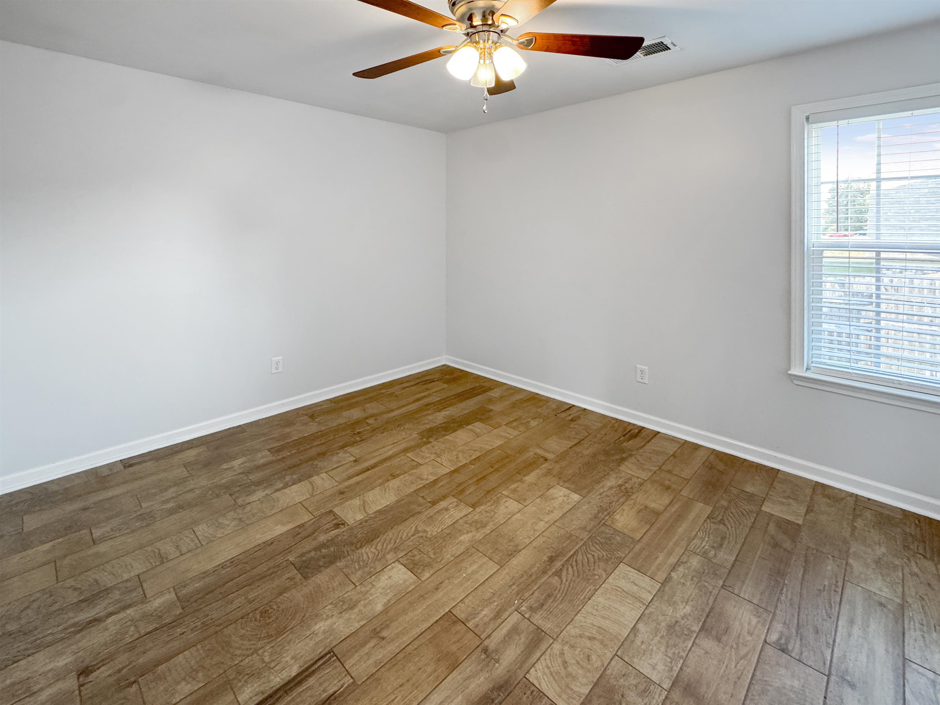 Munford, Tennessee 38058, United States, 3 Bedrooms Bedrooms, ,2 BathroomsBathrooms,Residential,Active,213001