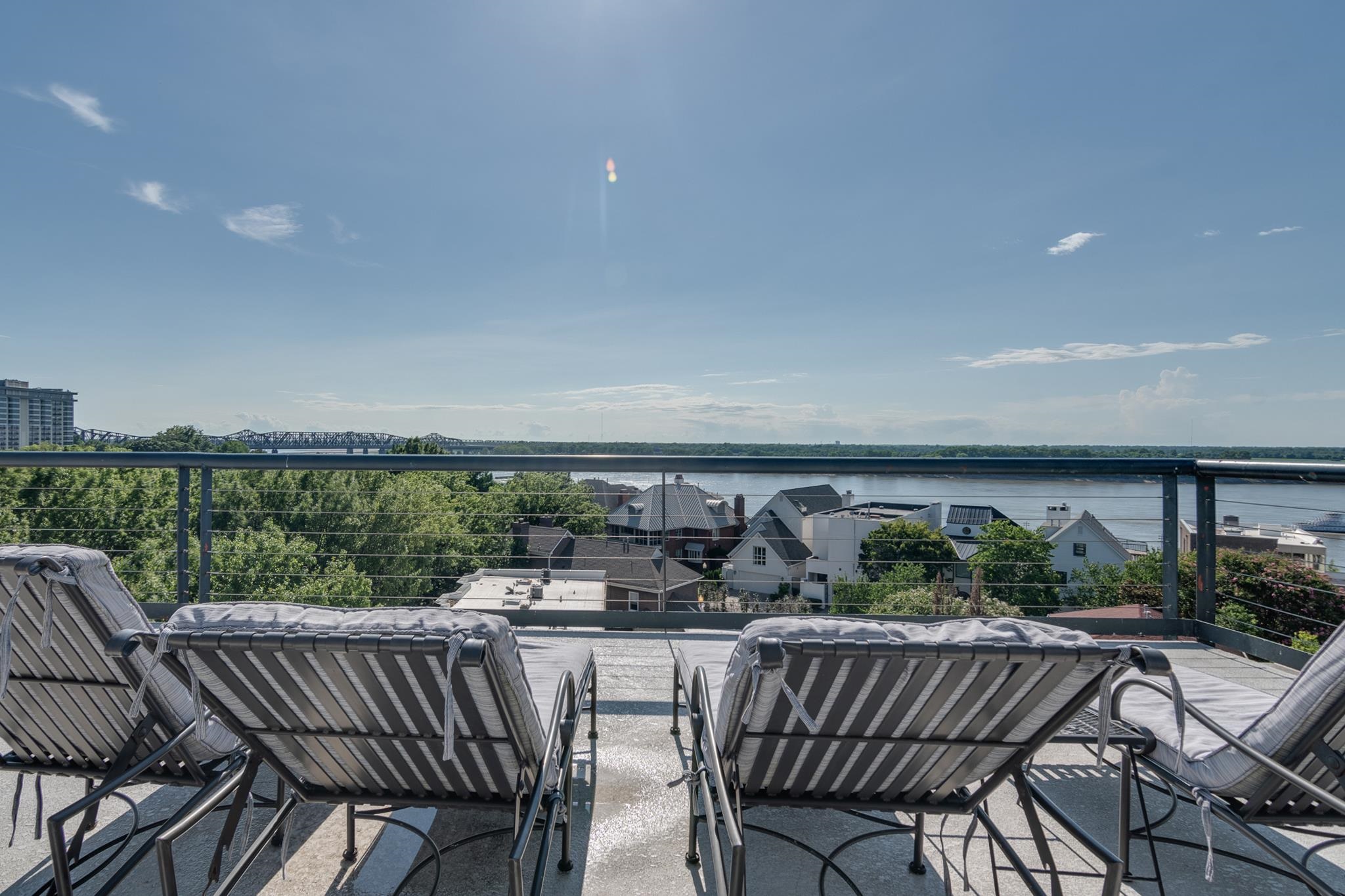 Memphis, Tennessee 38103, United States, 1 Bedroom Bedrooms, ,1 BathroomBathrooms,Residential,Active,143186