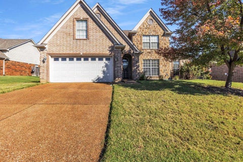 Photo of 7522 BEVY RIDGE LN, Memphis, TN 38125 (MLS # 10233246)