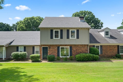 Photo of 6943 FORDS STATION RD 64 #64, Germantown, TN 38138 (MLS # 10226220)