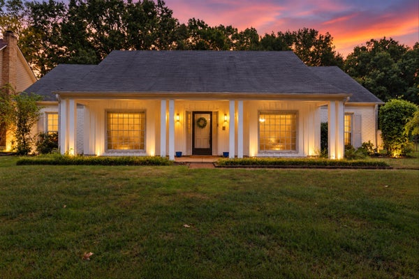 2962 PANGBOURNE CV, GERMANTOWN, TN 38138 - Image f4e1b55ab5d065af17a62722eb07d559/433793025