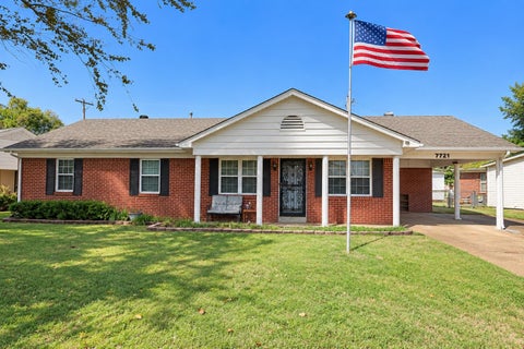 Photo of 7721 ARAPAHO DR, Millington, TN 38053 (MLS # 10232271)