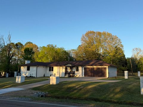 Photo of 11560 S MAIN ST, Somerville, TN 38068 (MLS # 10220491)