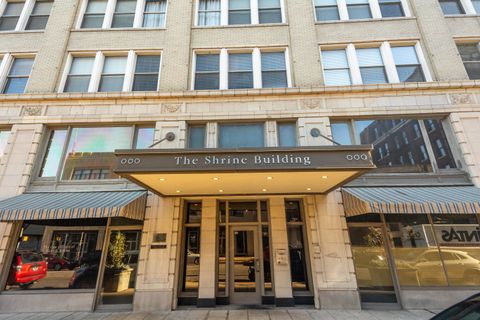 Photo of 66 MONROE AVE 1008 #1008, Memphis, TN 38103 (MLS # 10216670)