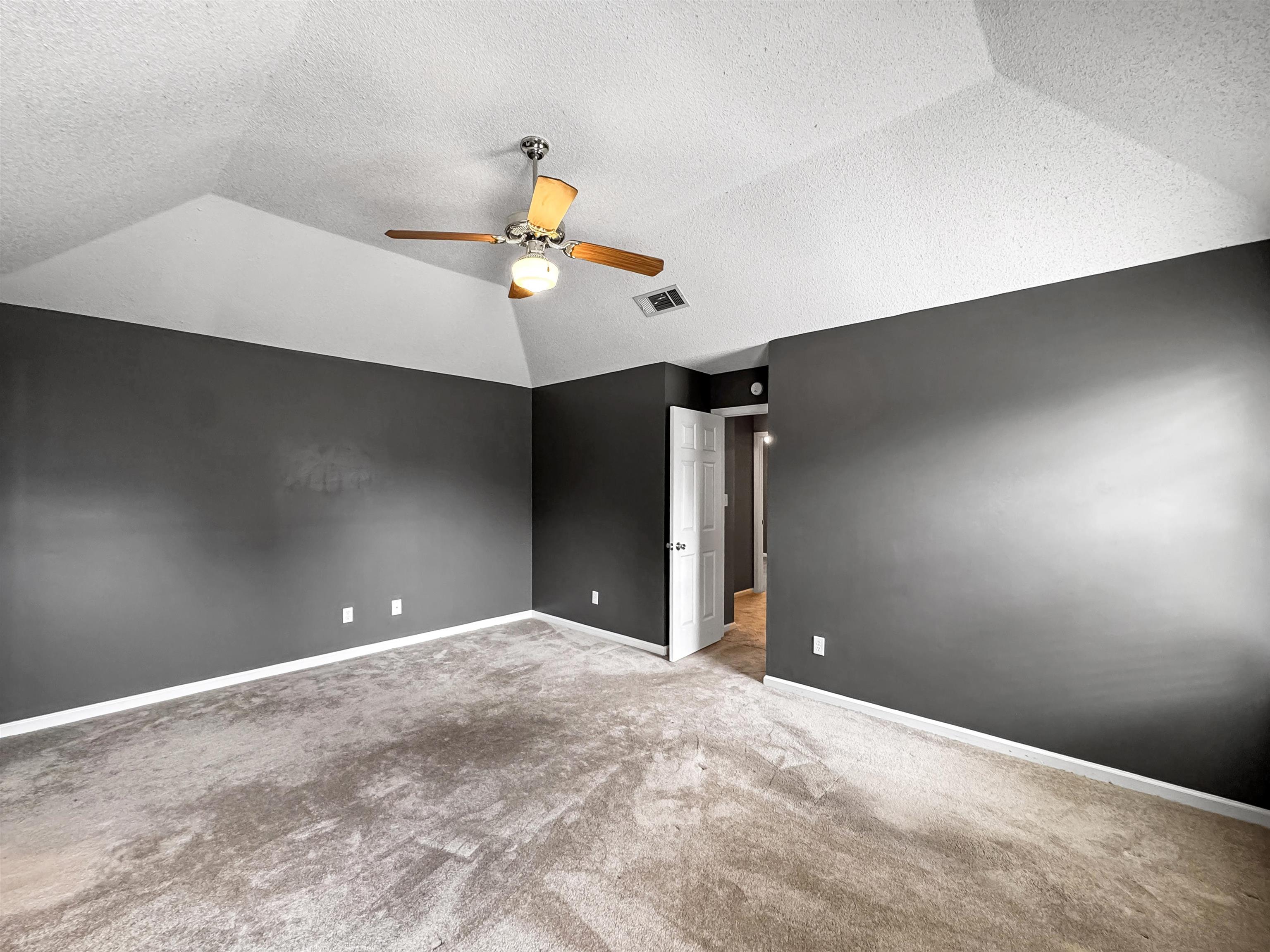 Memphis, Tennessee 38016, United States, 3 Bedrooms Bedrooms, ,2 BathroomsBathrooms,Residential,Pending,166976