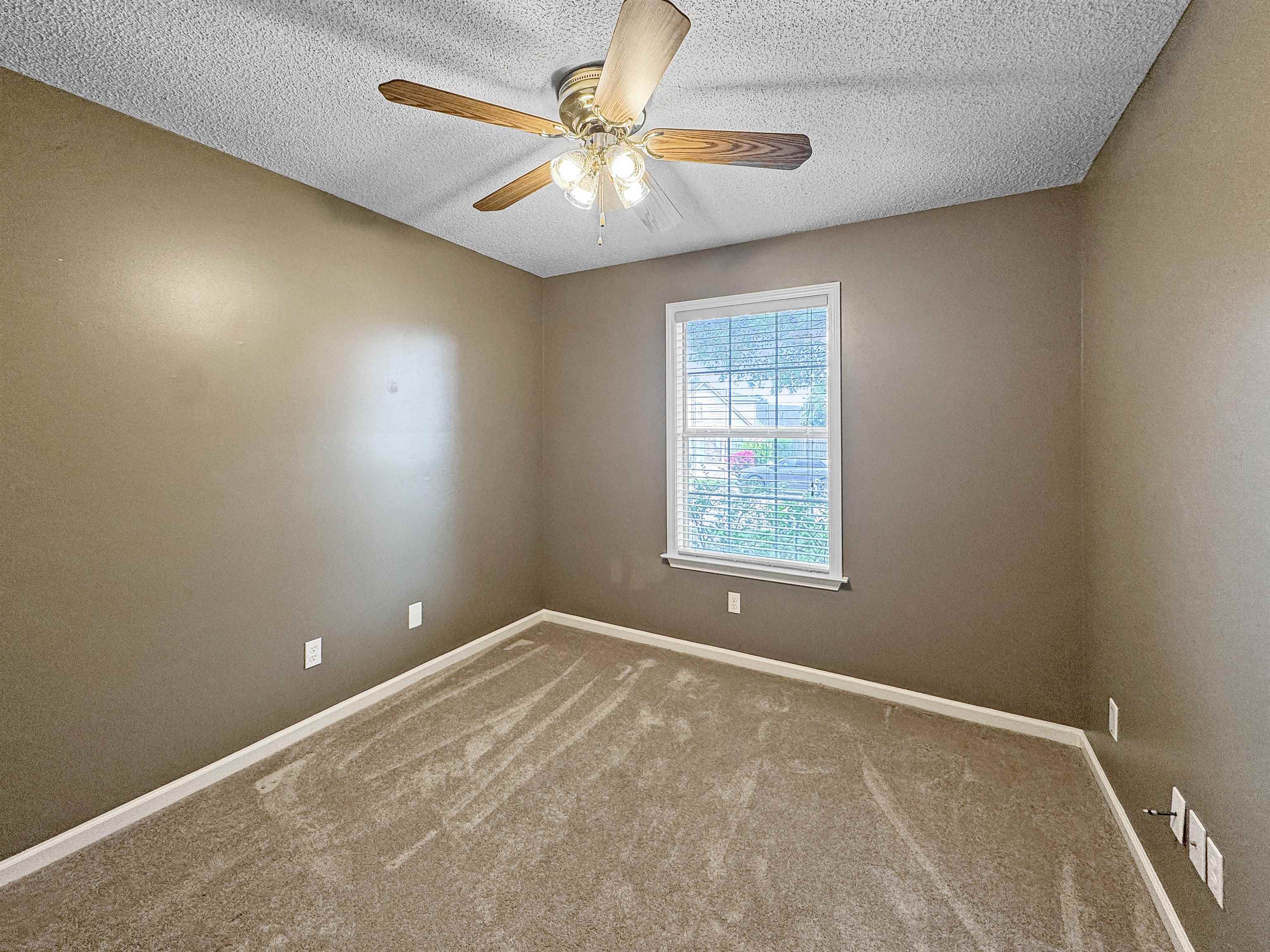 Memphis, Tennessee 38016, United States, 3 Bedrooms Bedrooms, ,2 BathroomsBathrooms,Residential,Pending,166976