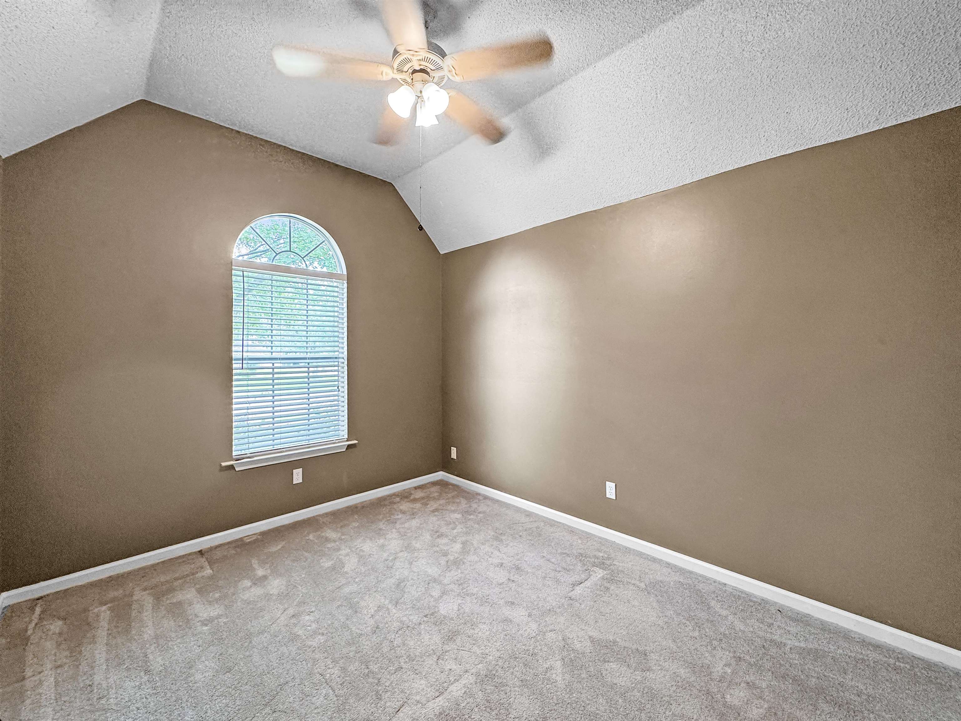 Memphis, Tennessee 38016, United States, 3 Bedrooms Bedrooms, ,2 BathroomsBathrooms,Residential,Pending,166976