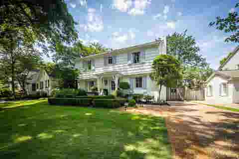 Photo of 2938 GARDEN LN, Memphis, TN 38111 (MLS # 10223365)
