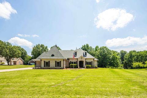 Photo of 9028 OSBORNTOWN RD, Unincorporated, TN 38053 (MLS # 10222506)