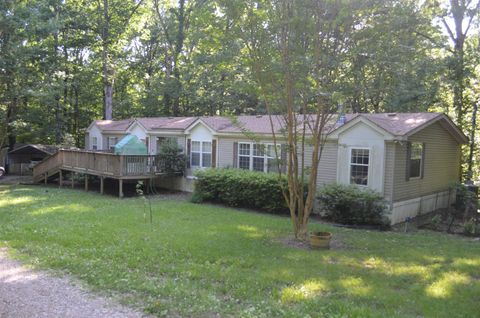 Single Family Residence in Medon TN 595 YOUNG RD.jpg