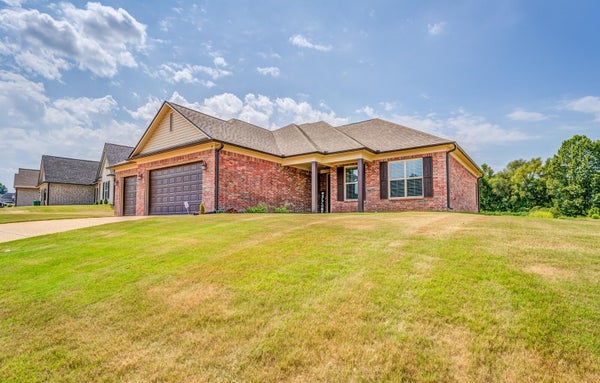 41 PRITCHETT CV, MUNFORD, TN 38058 - Image f8e0da8bac180c615299bc93776ea366/910437312