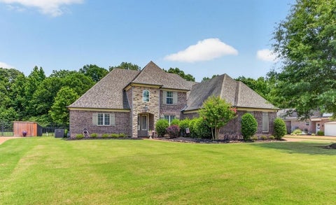 Photo of 6000 BRANDON BROOK DR, Arlington, TN 38002 (MLS # 10225131)