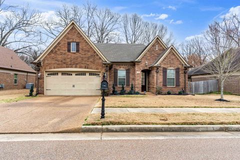 Photo of 2230 PENDRELL LN, Cordova, TN 38016 (MLS # 10215218)