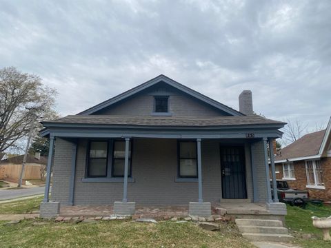 Photo of 865 N EVERGREEN ST, Memphis, TN 38107 (MLS # 10213647)