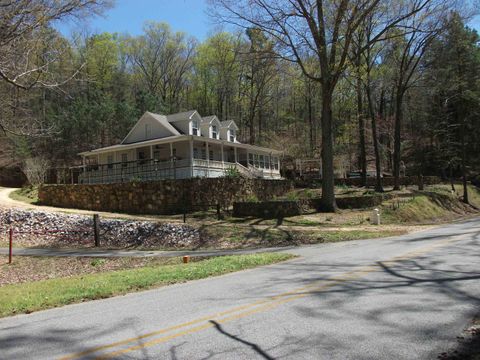 Photo of 10140 RIVERTON ROSE TRL, Cherokee, AL 35616 (MLS # 10211383)