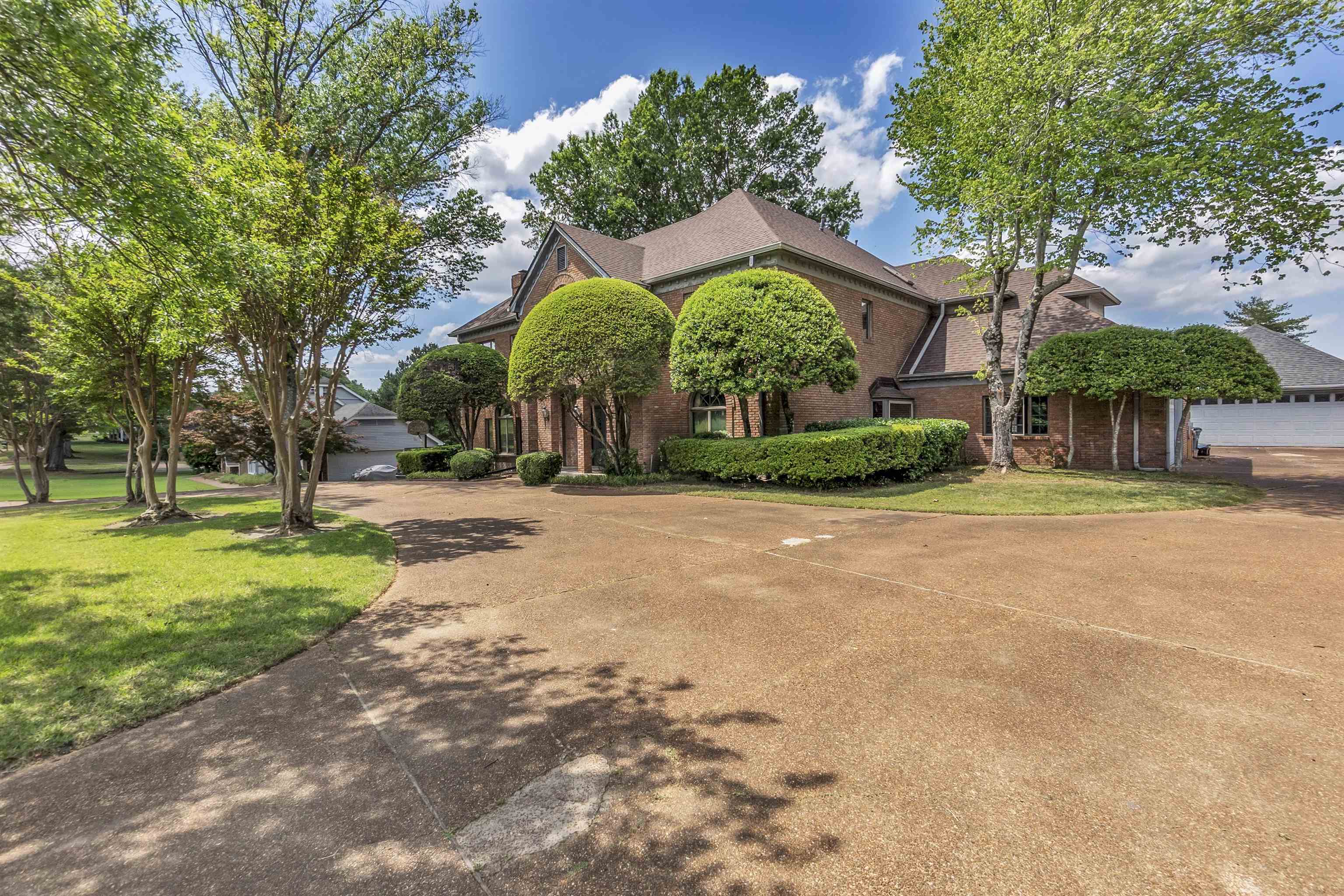 2523 COUNTRYWOOD PKY