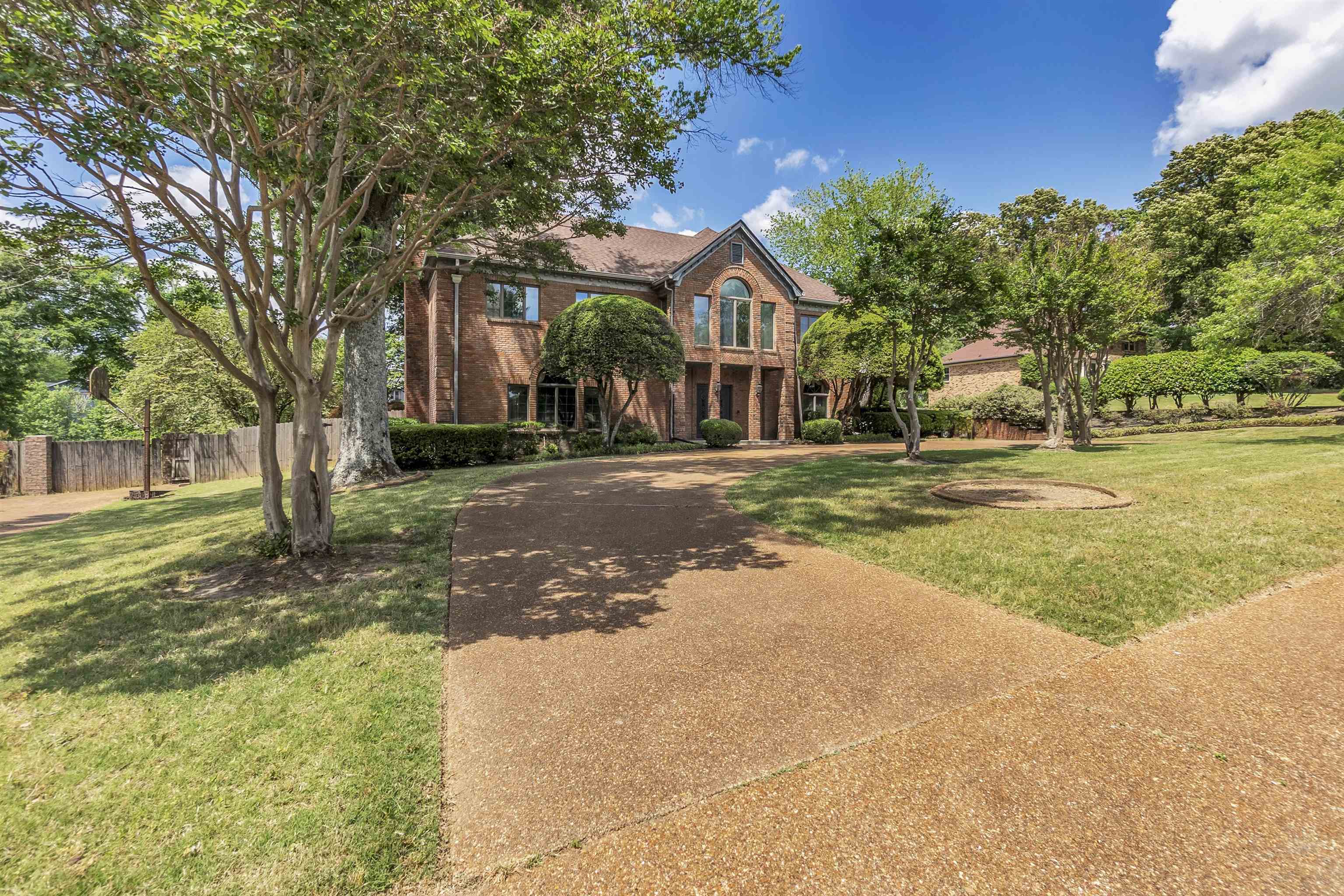 2523 COUNTRYWOOD PKY