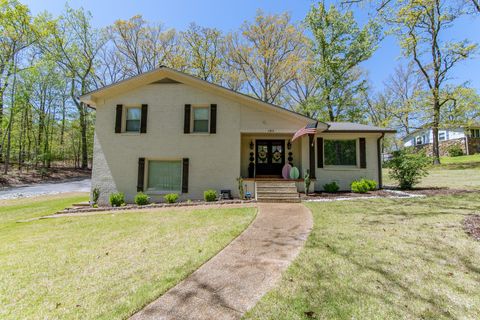 Photo of 180 HORNER DR, Selmer, TN 38375 (MLS # 10194549)